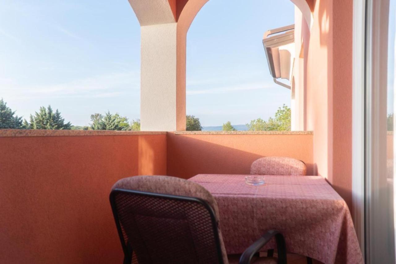 קרניצה Apartments And Rooms Villa Chiara מראה חיצוני תמונה
