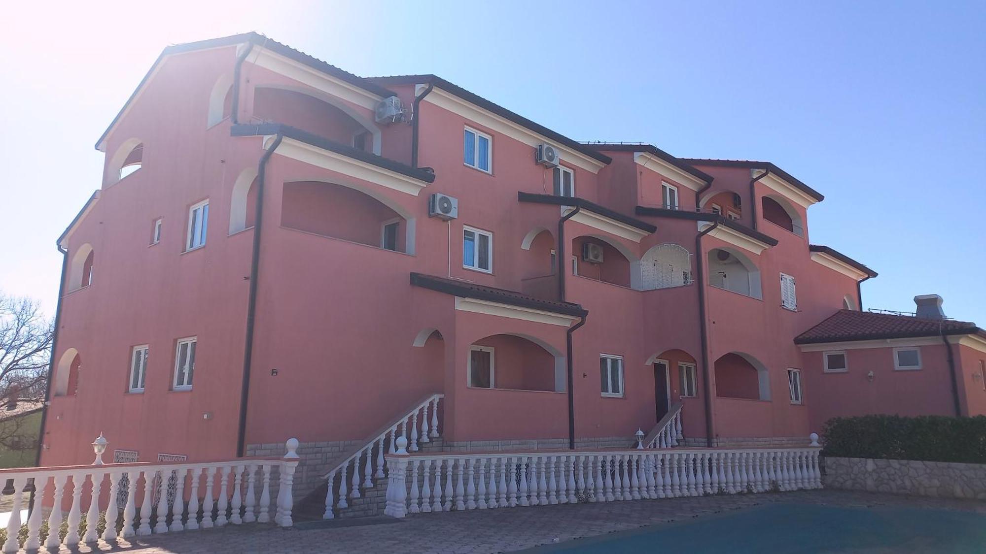 קרניצה Apartments And Rooms Villa Chiara מראה חיצוני תמונה